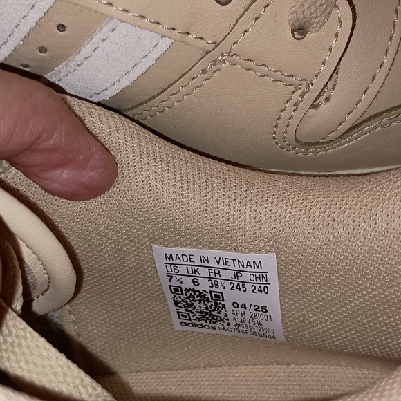 Adidas Break Start Low Women's Cream Sneakers - Picture 9 of 11